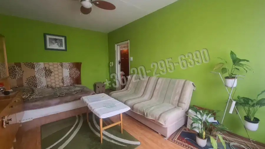 eladó panellakás, Dunaújváros