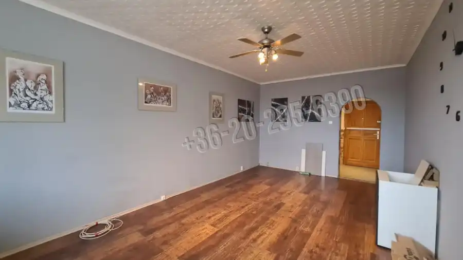 eladó panellakás, Dunaújváros