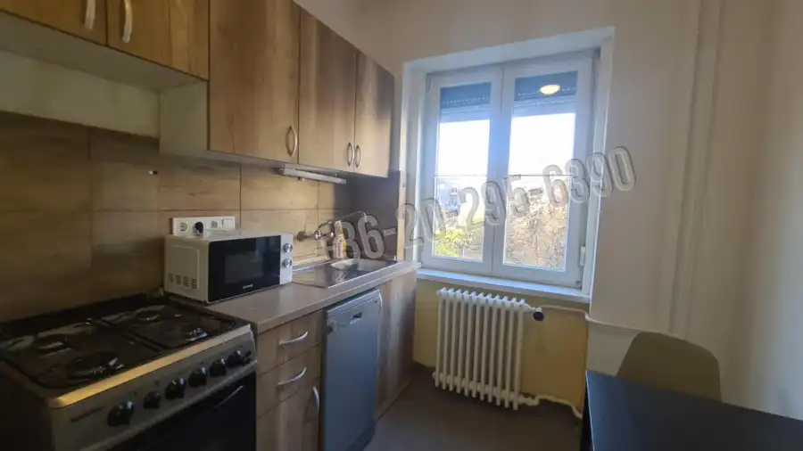 eladó téglalakás, Dunaújváros